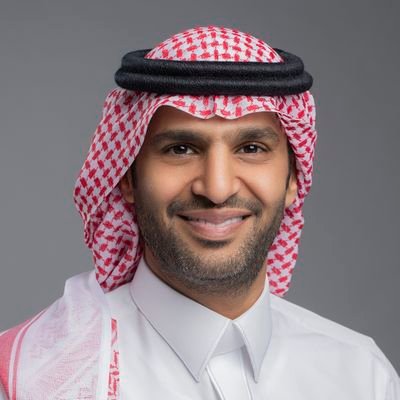صورة المؤلف مفيد النويصر